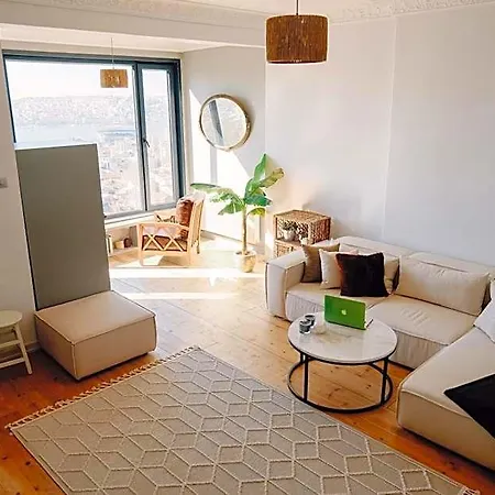 Fantastic Golden Horn View In Beyoglu, Cozy Design Апартаменты Стамбул